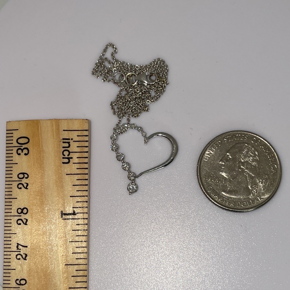 Solid 14K White Gold Modern Natural Diamond Heart Pendant Neck Chain Necklace - Picture 12 of 17